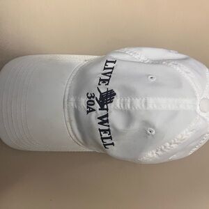 30a live well adjustable hat